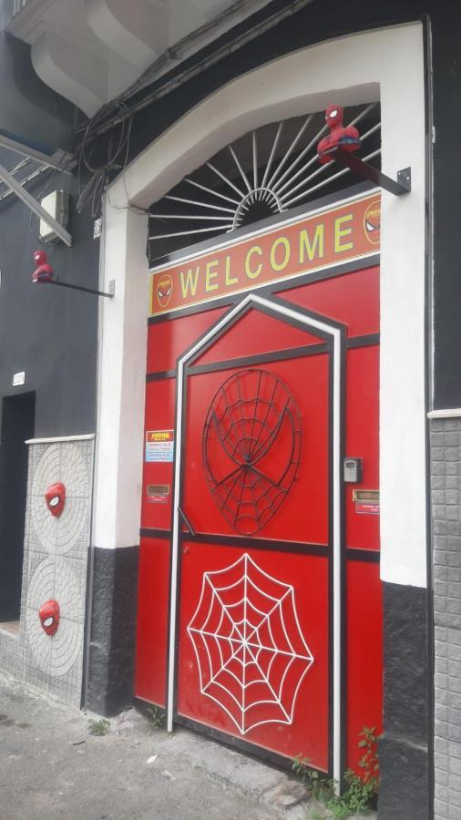 Spiderman House Hotel Catania Bagian luar foto